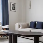 Splendid Apartment With Ac In Champs Elysees For 4Pax